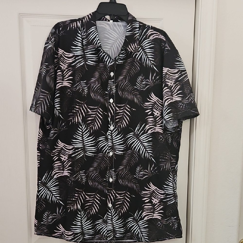SHEIN | Black Tropical Shirt with Pale Pink and White Leaf Print
